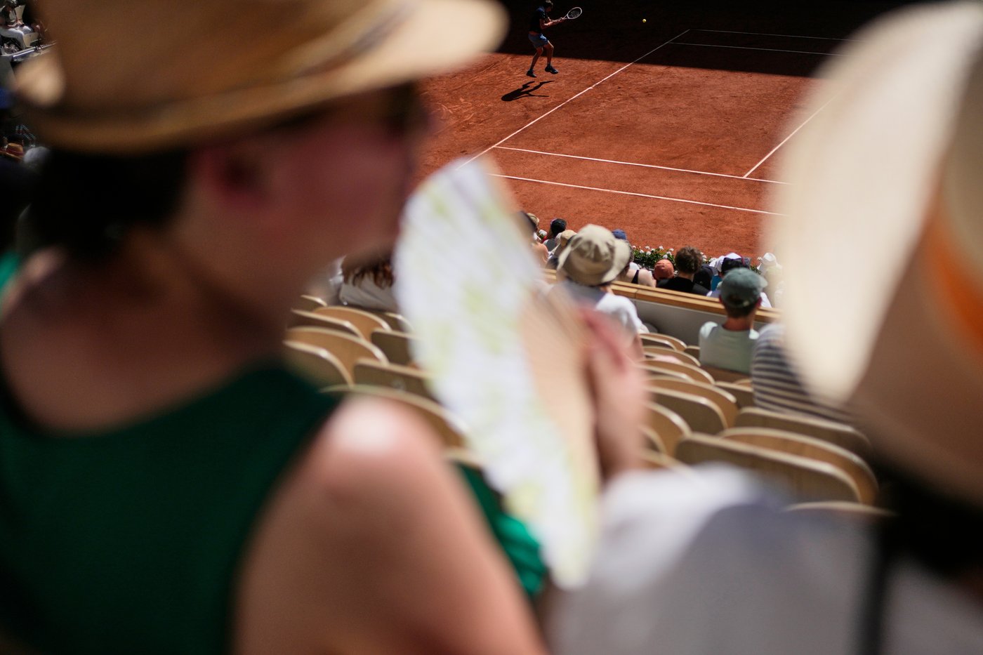 Heat wave raises temperatures at the French Open, in photos | iNFOnews.ca