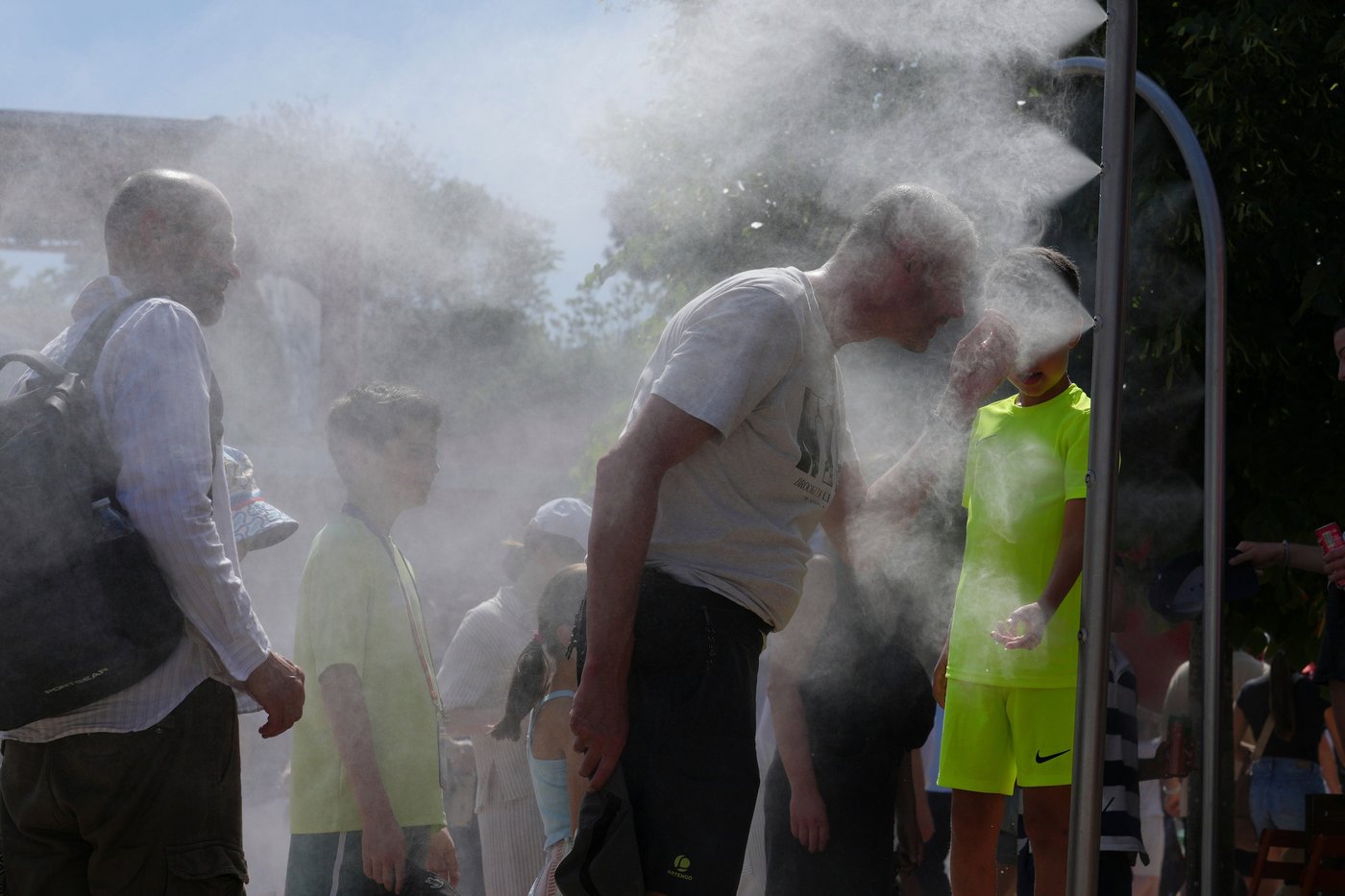 Heat wave raises temperatures at the French Open, in photos | iNFOnews.ca