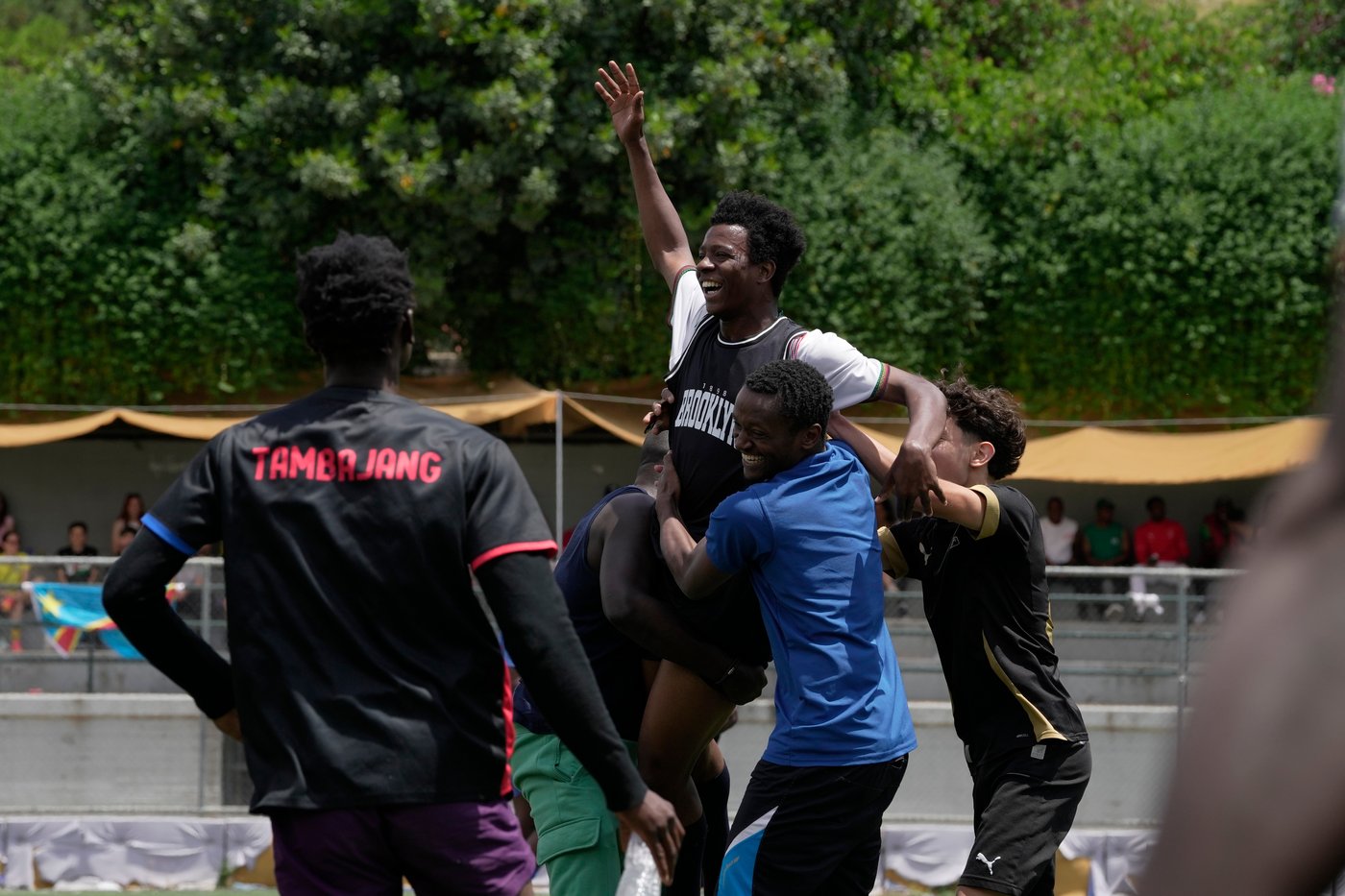 Migrant amateur teams in Greece get into World Cup spirit before new EU border measures take effect | iNFOnews.ca Migrant amateur teams in Greece get into World Cup spirit before new EU border measures take effect | iNFOnews.ca