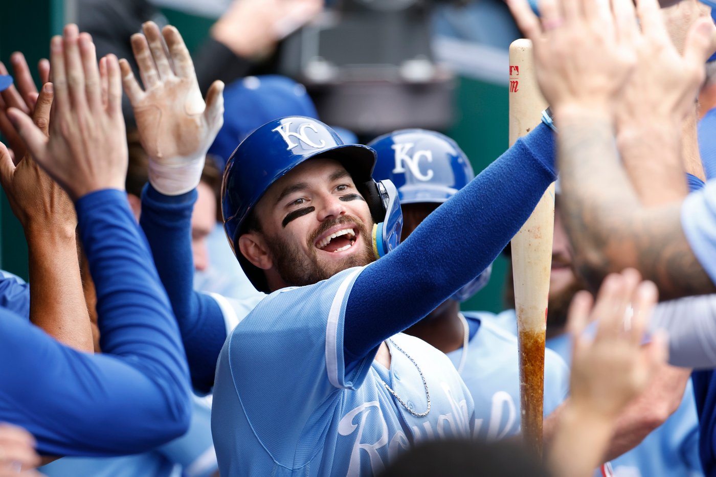 Loftin and Rave HRs, Isbel's 3 RBIs help Royals win 8th straight game, 11-7 over Tigers | iNFOnews.ca Loftin and Rave HRs, Isbel's 3 RBIs help Royals win 8th straight game, 11-7 over Tigers | iNFOnews.ca