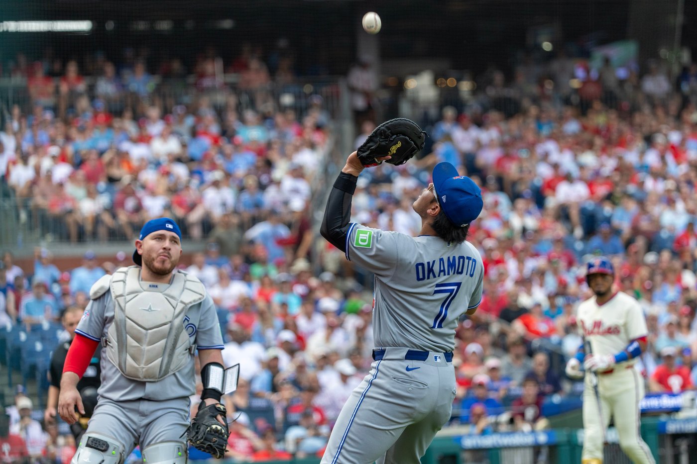 Schwarber hits 2 HRs, Hill delivers RBI single in 12th inning as Phillies beat Blue Jays 7-6 | iNFOnews.ca Schwarber hits 2 HRs, Hill delivers RBI single in 12th inning as Phillies beat Blue Jays 7-6 | iNFOnews.ca