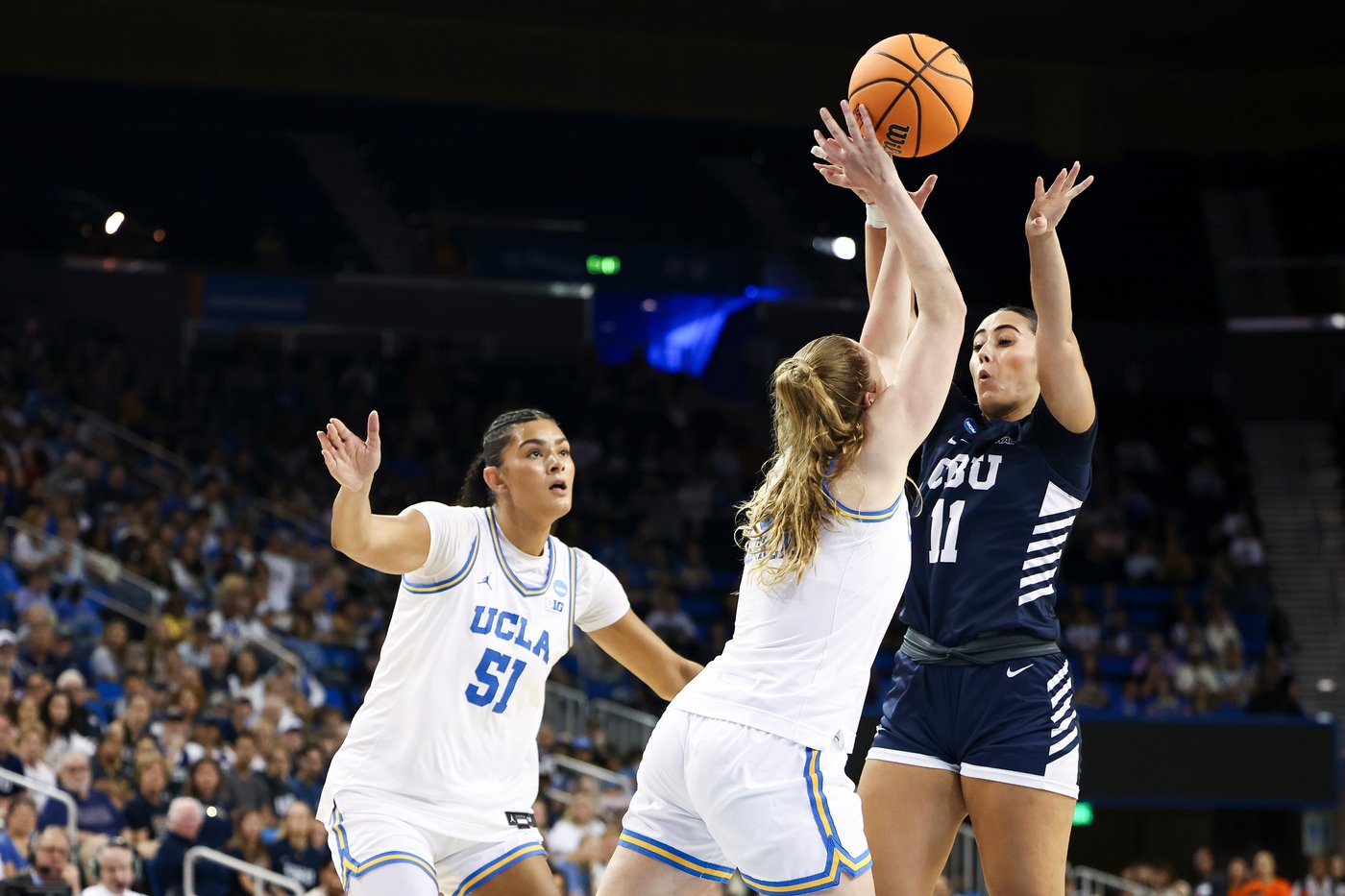 UCLA women clamp down after halftime, steamroll Cal Baptist 96-43 in March Madness | iNFOnews.ca