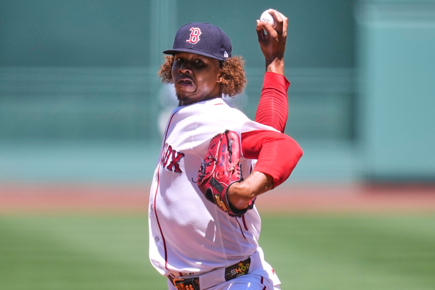 Orioles score 6 runs in the 1st inning to beat the Red Sox 8-2 | iNFOnews.ca