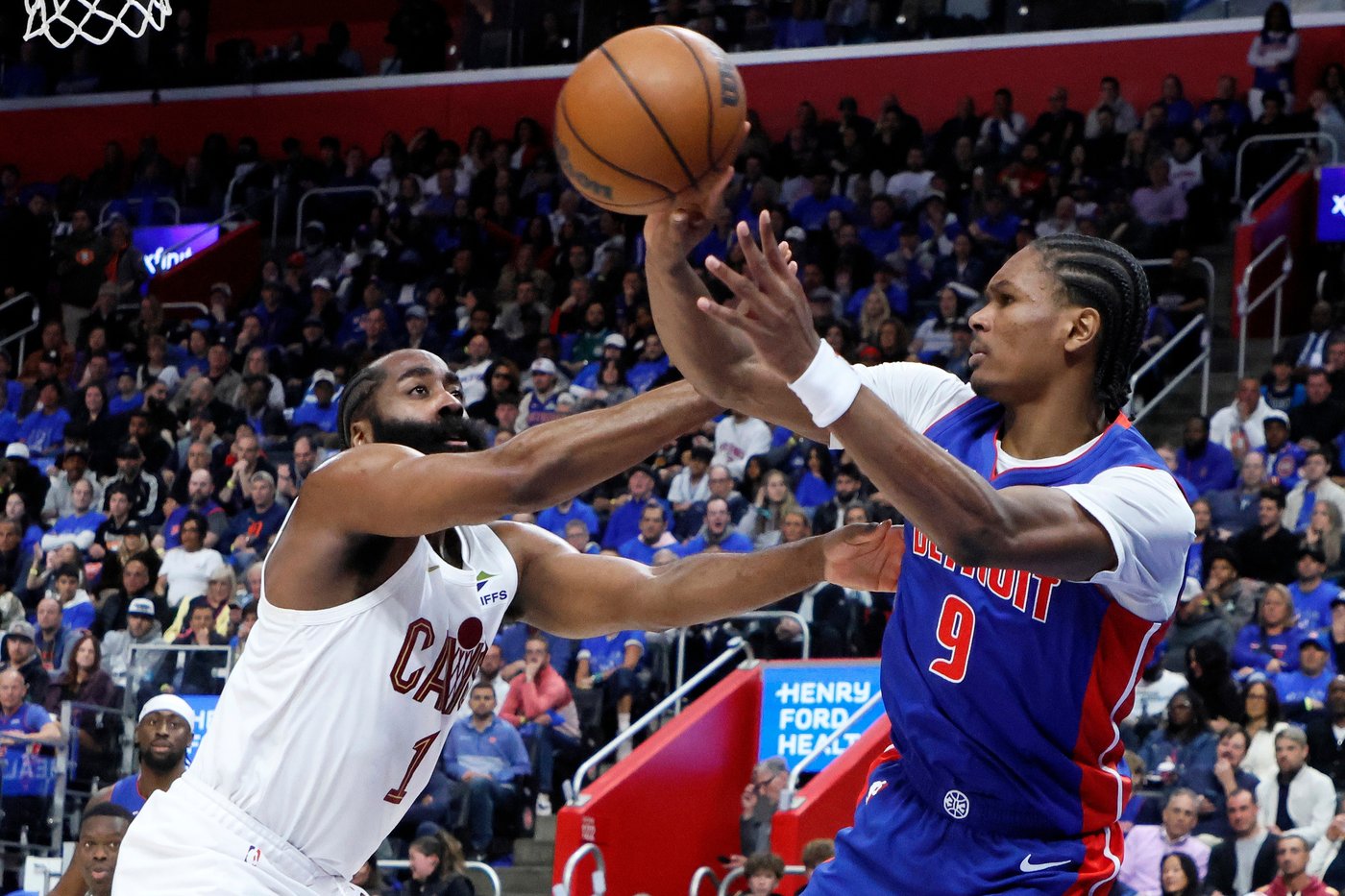 James Harden, still learning new role, helps Cleveland get 1 win away from East finals | iNFOnews.ca
