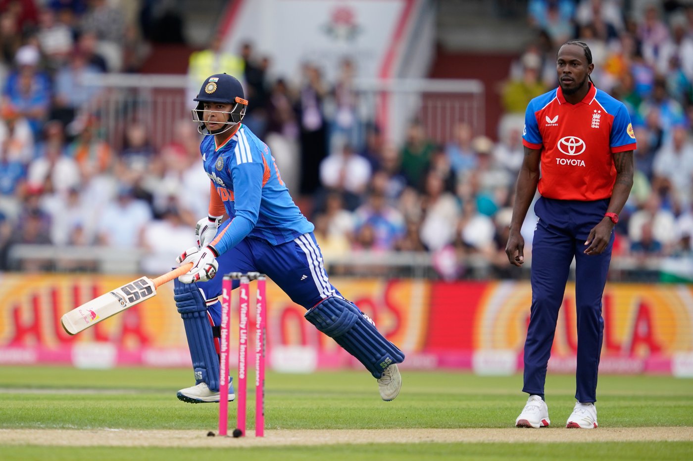 England beats India in 2nd T20 despite debut by 15-year-old Sooryavanshi | iNFOnews.ca England beats India in 2nd T20 despite debut by 15-year-old Sooryavanshi | iNFOnews.ca
