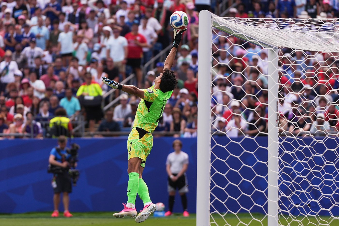 Kylian Mbappé has a goal and an assist as France beats Morocco 2-0 in the World Cup quarterfinals | iNFOnews.ca Kylian Mbappé has a goal and an assist as France beats Morocco 2-0 in the World Cup quarterfinals | iNFOnews.ca