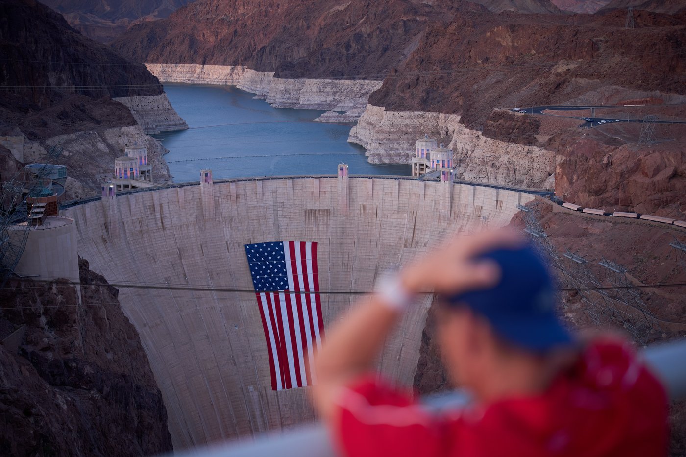 Lake Mead hits historic low water level as Colorado River struggles | iNFOnews.ca