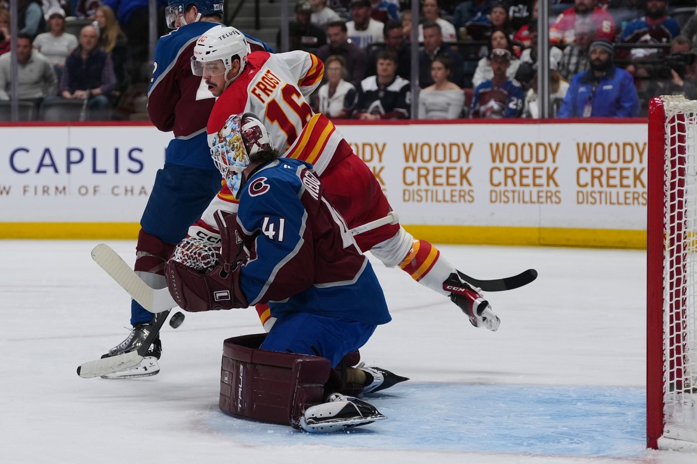 Nazem Kadri scores twice as part of a 26-shot, 5-goal 1st period to help Avalanche beat Flames 9-2 | iNFOnews.ca
