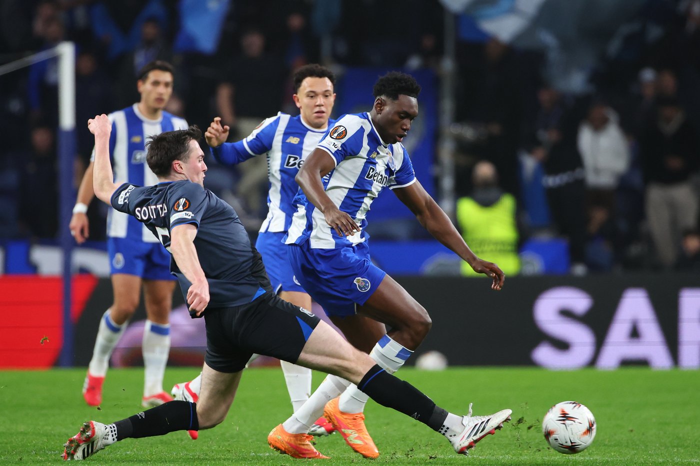 Samu 'devastated' to miss out on World Cup with Spain because of serious knee injury | iNFOnews.ca