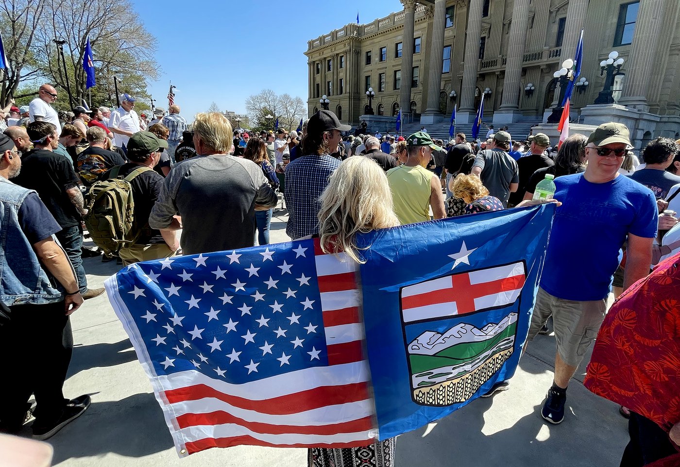 Duelling symbols: Alberta and Canada flags creating division ahead of referendum | iNFOnews.ca