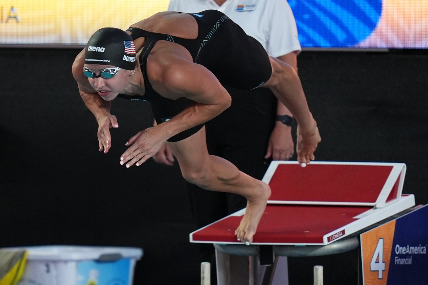 Lani Pallister stuns Katie Ledecky with her first international 800 free loss at Pan Pacs | iNFOnews.ca Lani Pallister stuns Katie Ledecky with her first international 800 free loss at Pan Pacs | iNFOnews.ca
