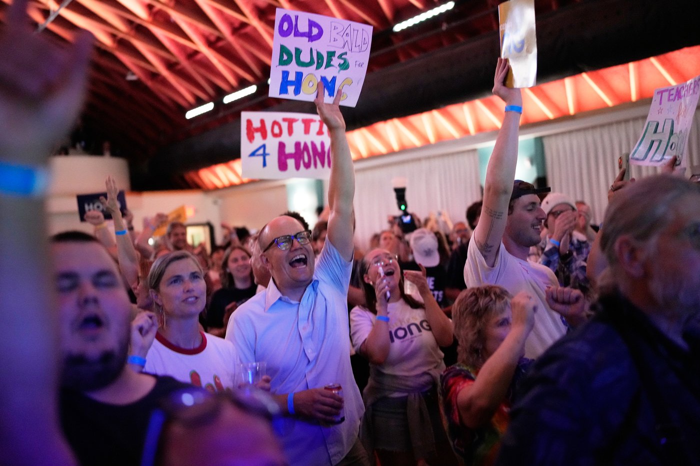 Forget left vs. center. Democratic voters are making clear they just want change | iNFOnews.ca