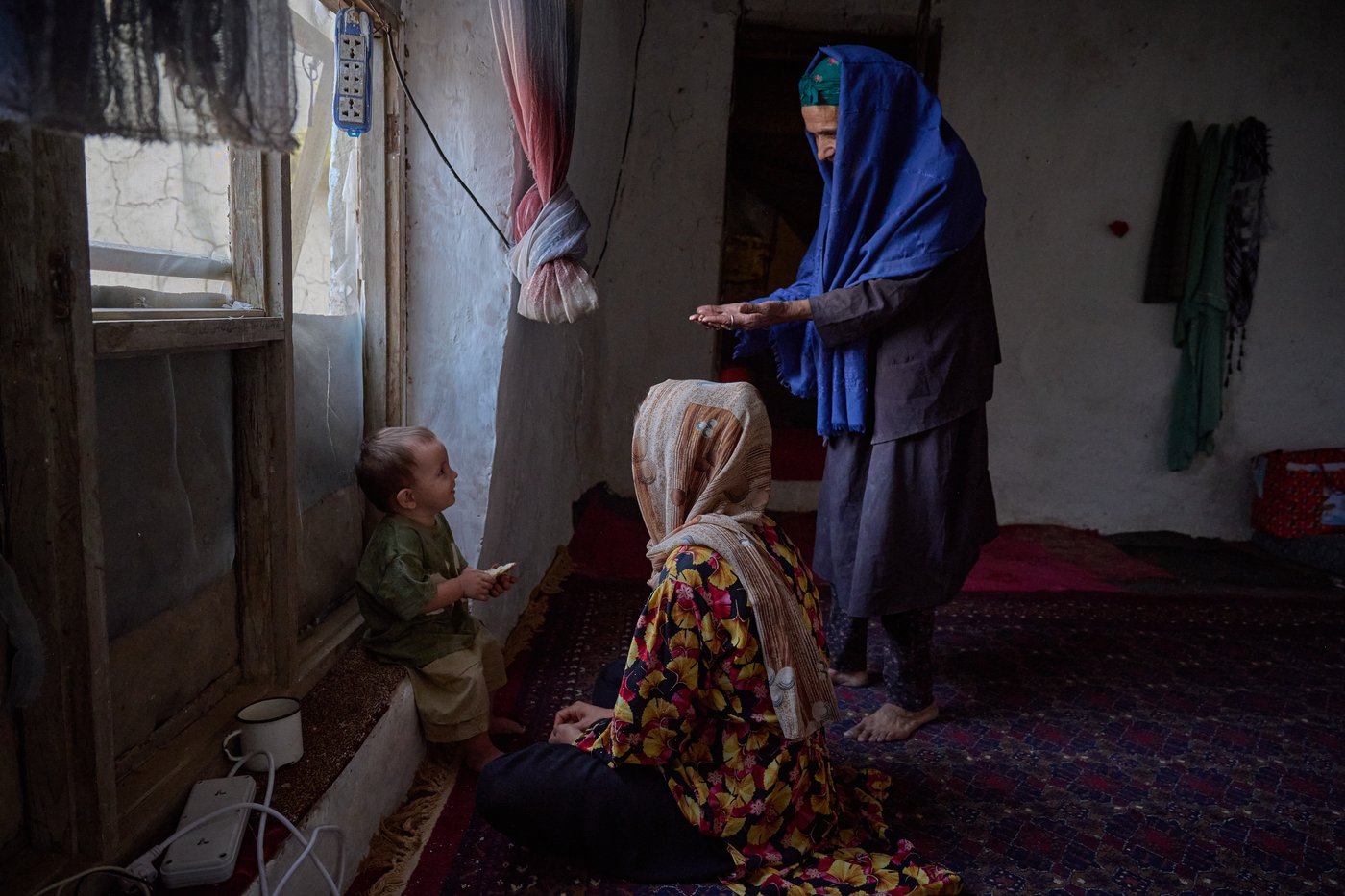 One woman's struggle to survive, 5 years after the Taliban took Kabul, in photos | iNFOnews.ca