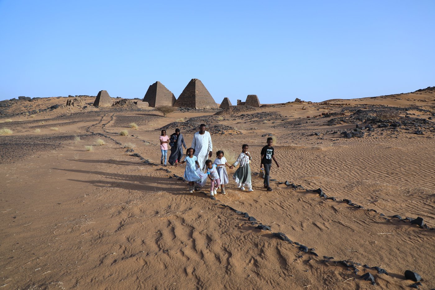 War and accumulating sand threaten Sudan’s Meroe pyramids, in photos | iNFOnews.ca