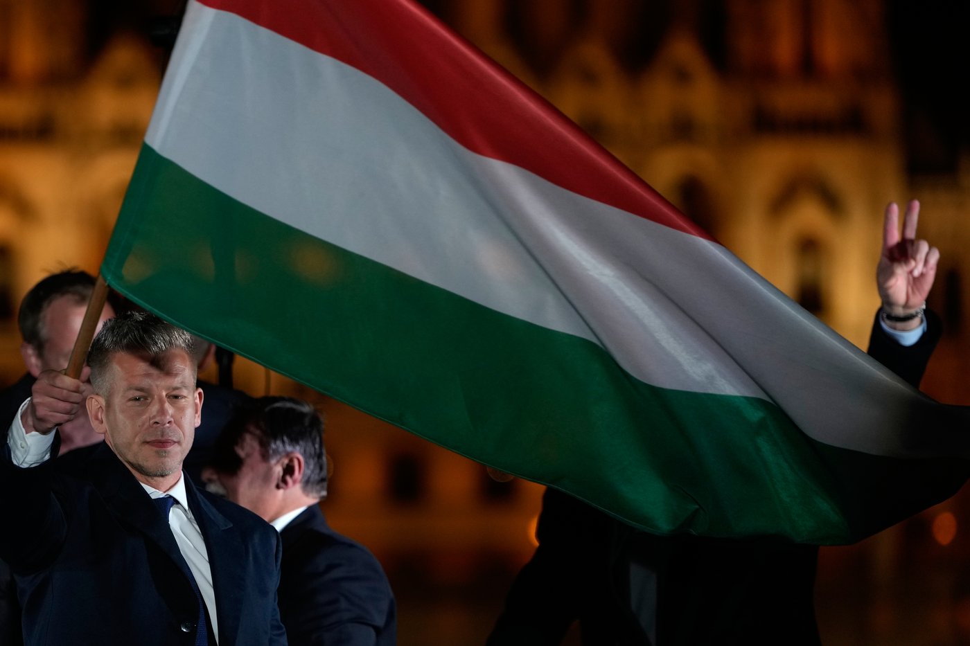 Péter Magyar says he’d speak with Putin if called, and ask him to end the killing in Ukraine | iNFOnews.ca