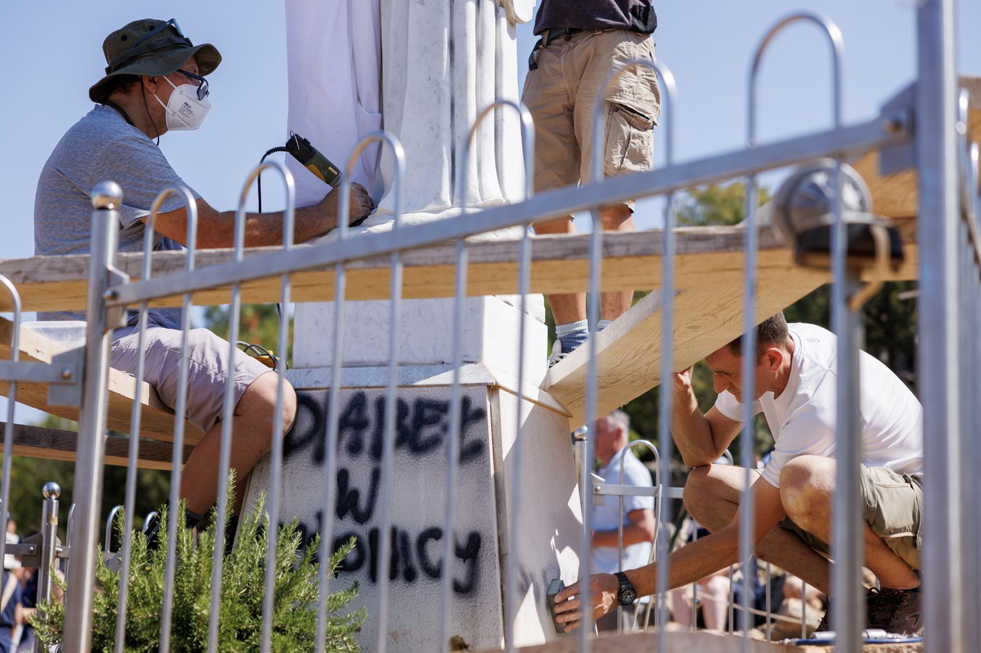 Bosnian authorities investigate desecration and fire damage at Medjugorje Virgin Mary shrine | iNFOnews.ca