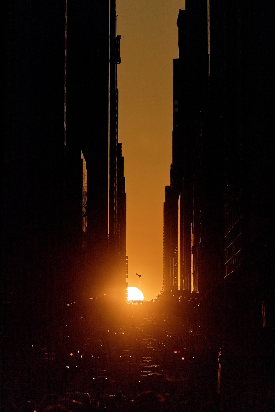 What to know about Manhattanhenge, NYC's sunset spectacle | iNFOnews.ca