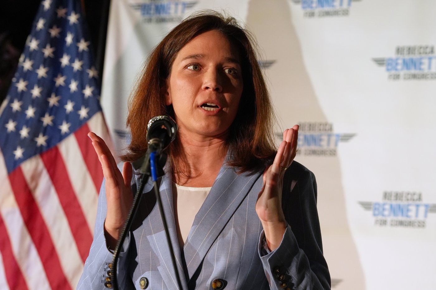 New Jersey Democrats pick Navy veteran Rebecca Bennett to face absent GOP congressman | iNFOnews.ca