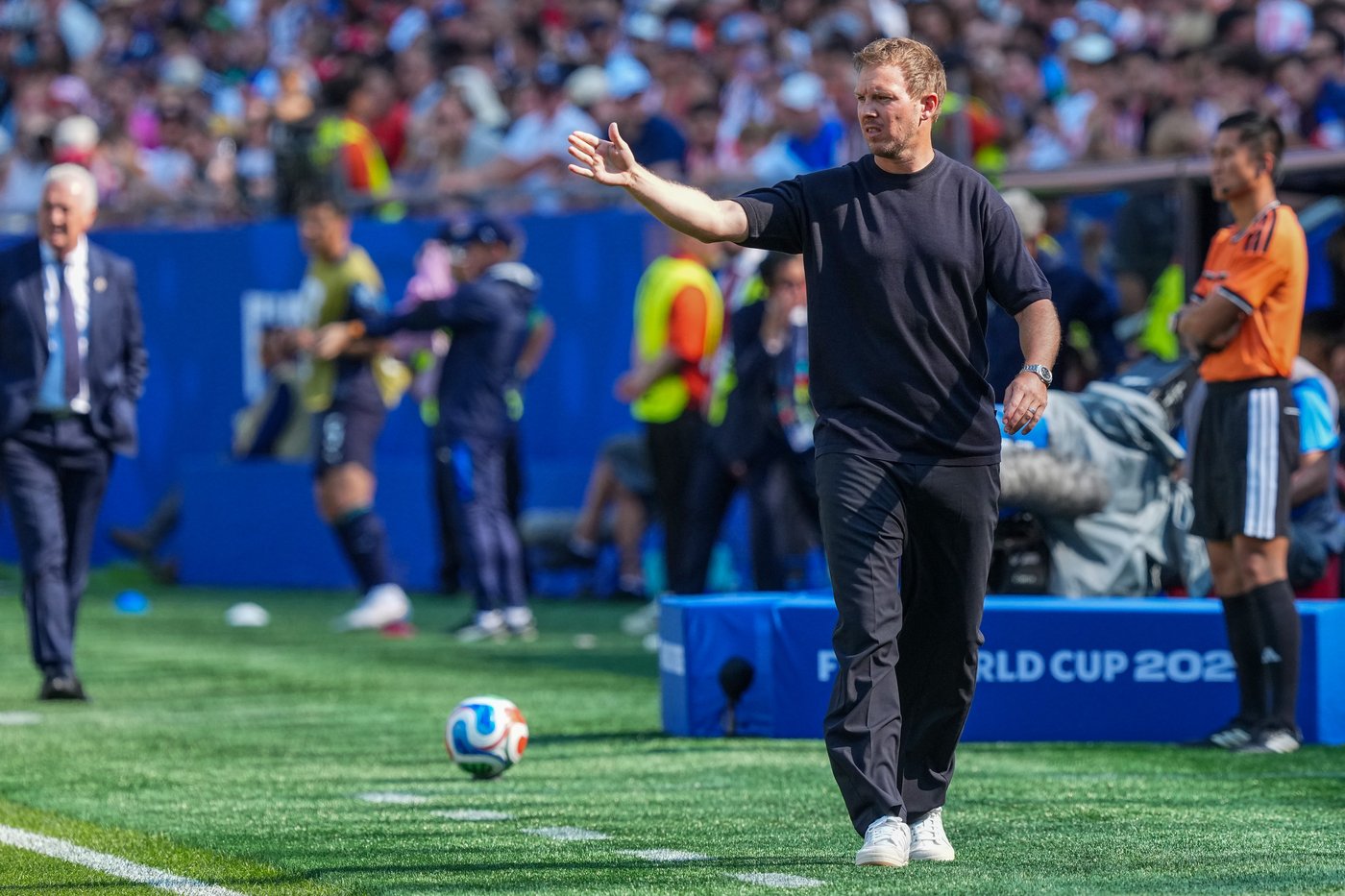 Klopp 'signals willingness' to take over as Germany coach Nagelsmann resigns after World Cup failure | iNFOnews.ca