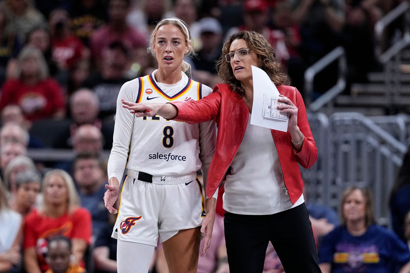 Kelsey Mitchell, Caitlin Clark help Fever continue hot streak with 106-92 victory over Liberty | iNFOnews.ca Kelsey Mitchell, Caitlin Clark help Fever continue hot streak with 106-92 victory over Liberty | iNFOnews.ca
