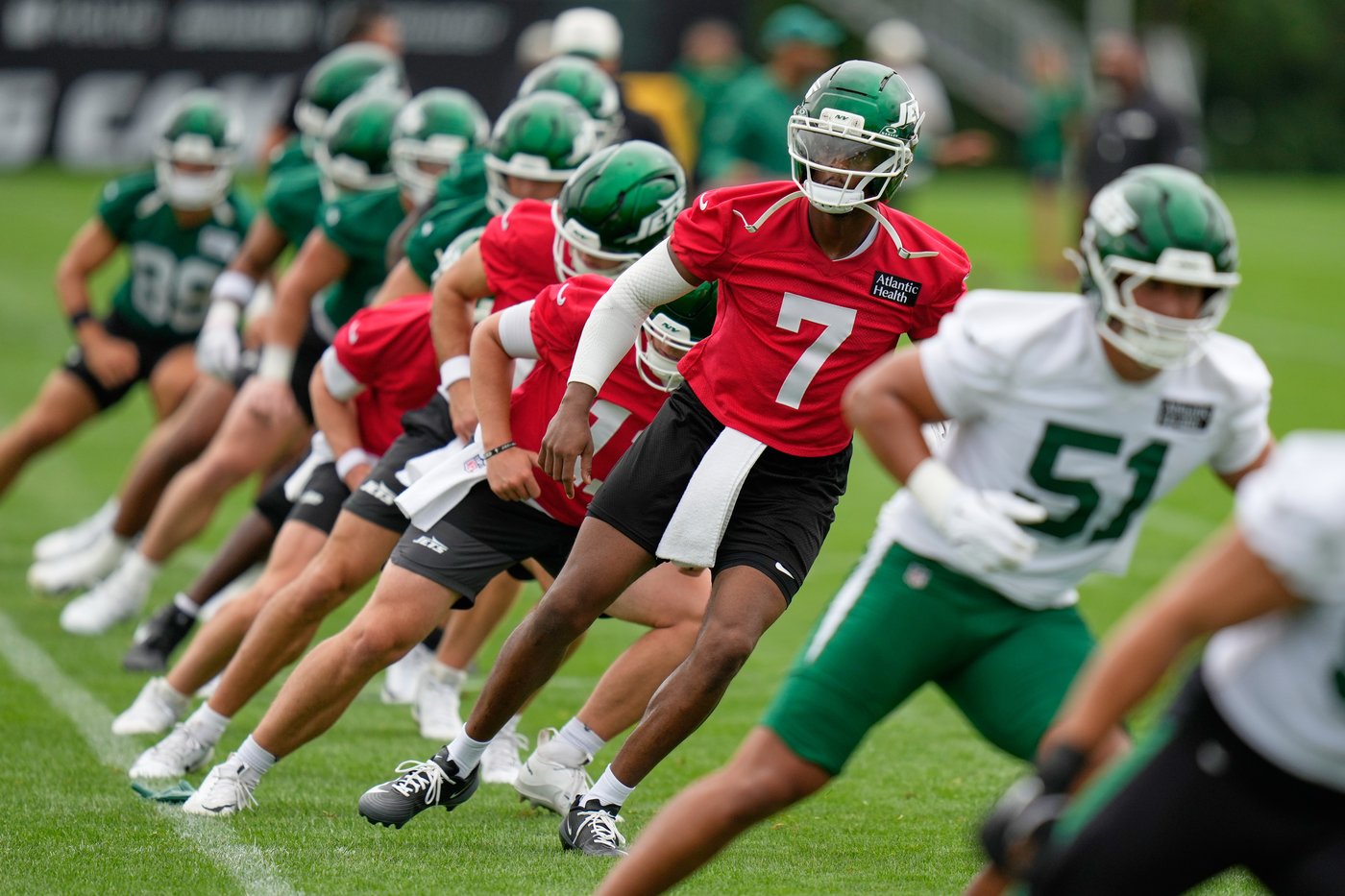 No slogans or hype speeches as Aaron Glenn's Jets open camp and chase improvement | iNFOnews.ca No slogans or hype speeches as Aaron Glenn's Jets open camp and chase improvement | iNFOnews.ca