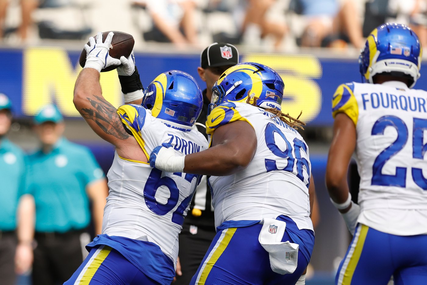 Stetson Bennett looks sharp, Saints' backup QBs don't separate in Rams' 34-0 preseason win | iNFOnews.ca