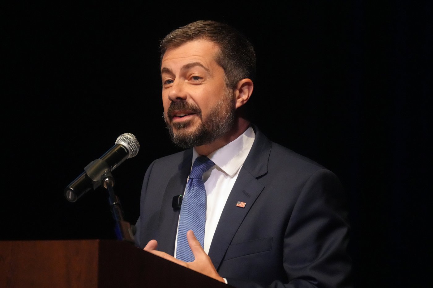 Pete Buttigieg returns to South Carolina as he weighs another White House run | iNFOnews.ca