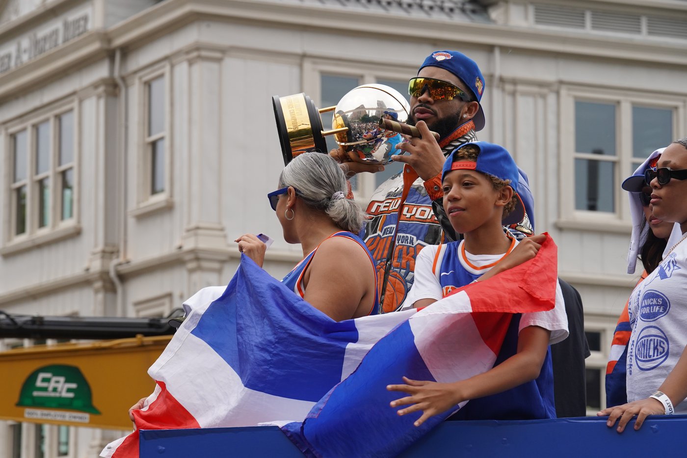 Photos of the New York Knicks parade | iNFOnews.ca