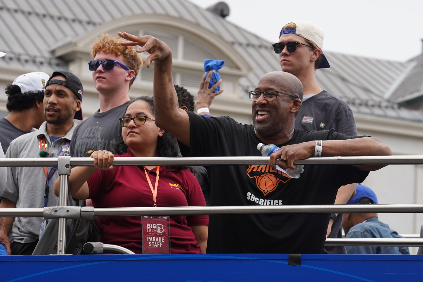 Photos of the New York Knicks parade | iNFOnews.ca