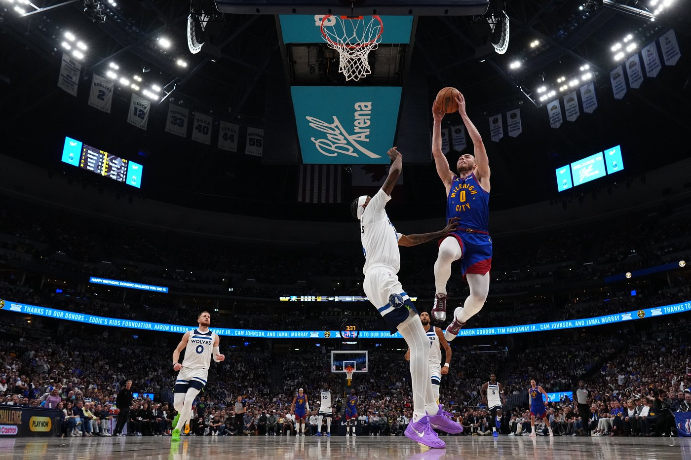 Nuggets aren't bothered by Jaden McDaniels' jabs in testy series against Wolves | iNFOnews.ca