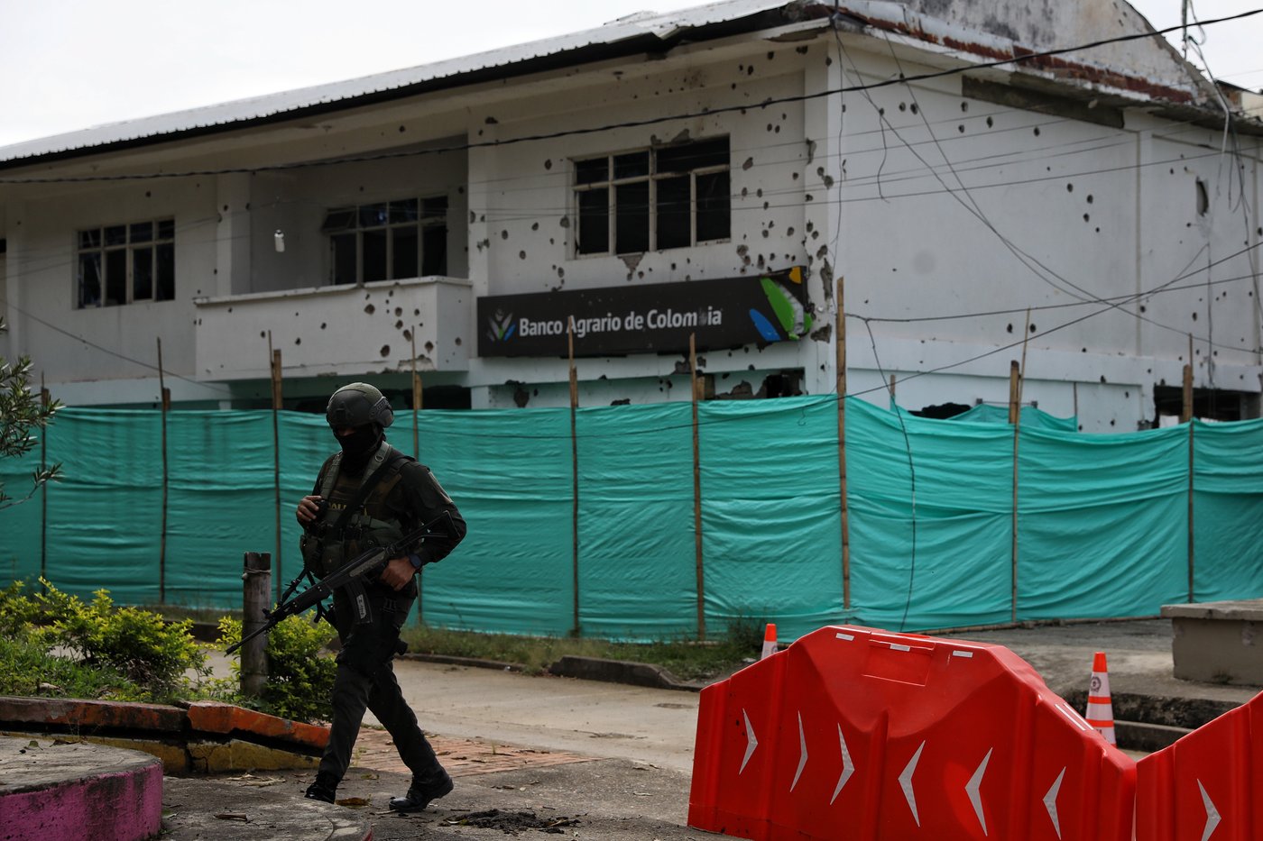 Drone attacks raise fears as Colombians vote to elect a new president | iNFOnews.ca Drone attacks raise fears as Colombians vote to elect a new president | iNFOnews.ca