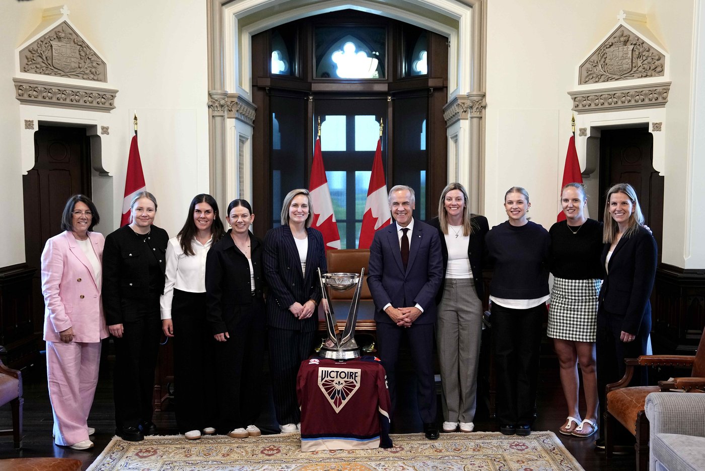 Professional Women's Hockey League not for sale as co-founder Walter is investigated | iNFOnews.ca