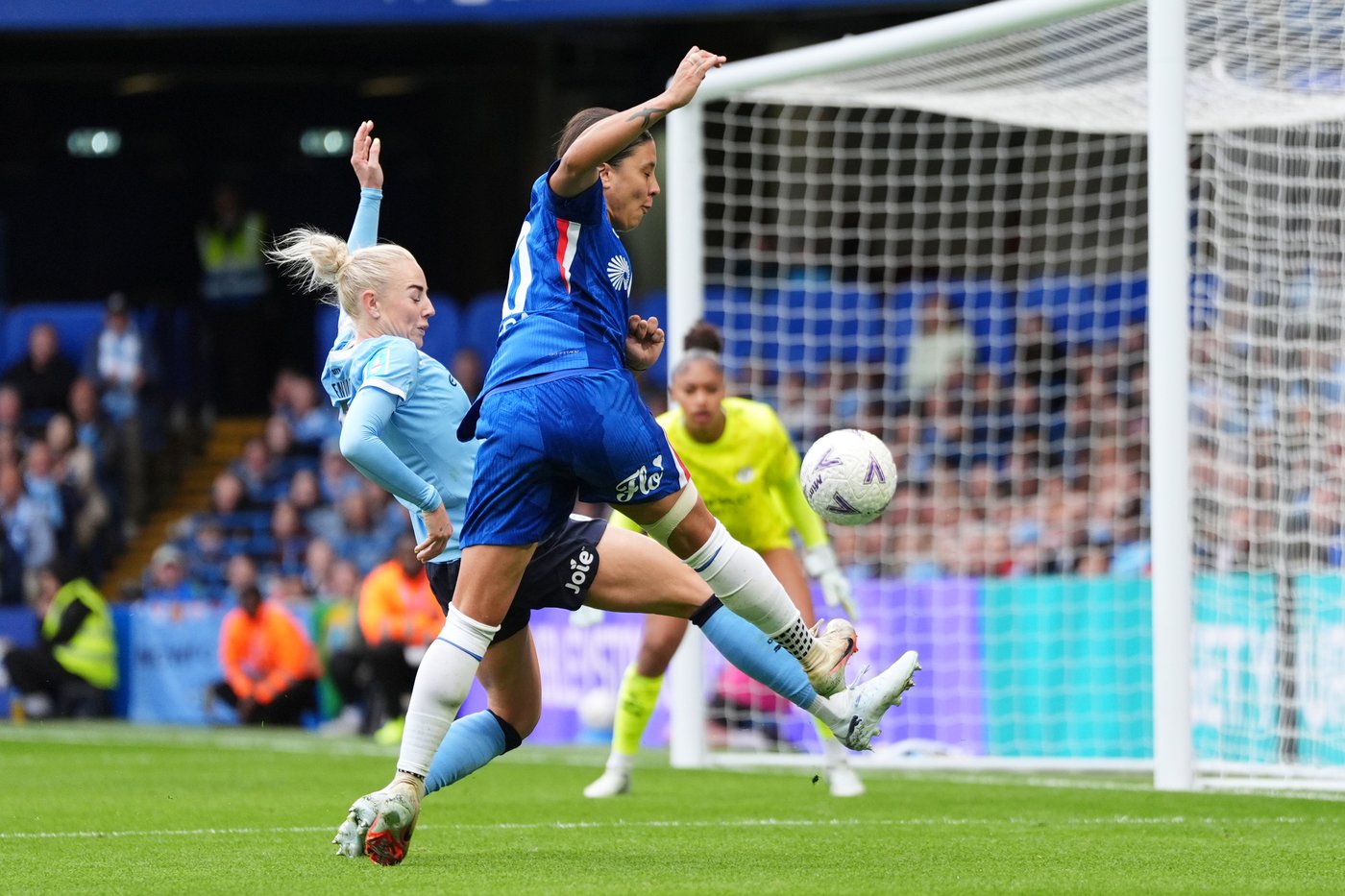 Australian striker Sam Kerr says she's leaving Chelsea after 6-plus seasons | iNFOnews.ca