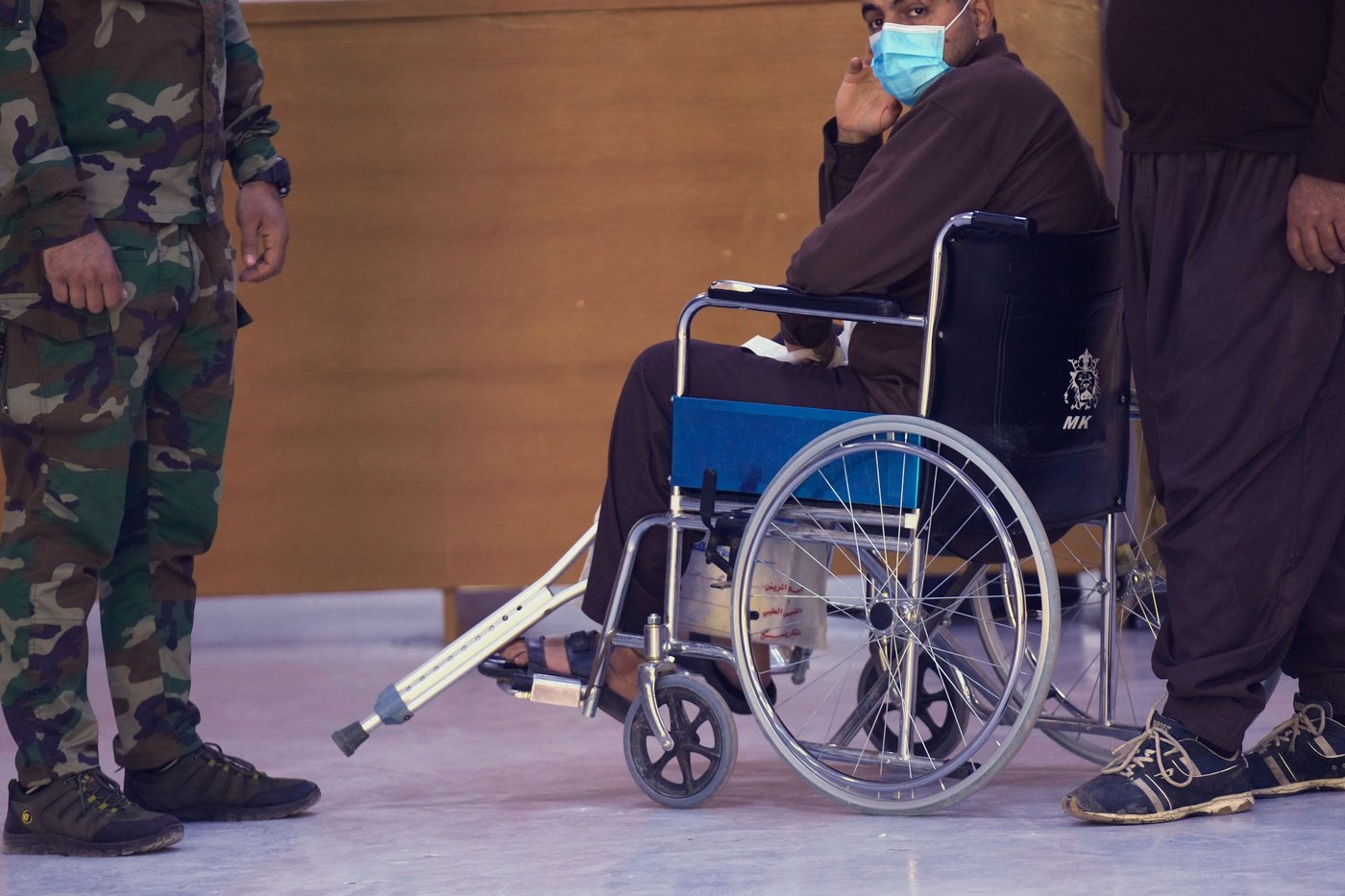 Photos of Islamic State suspects interrogated at Baghadad prison before trials | iNFOnews.ca