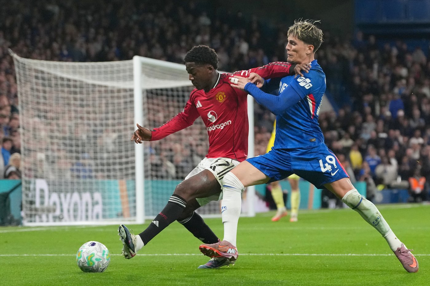 Man United midfielder Kobbie Mainoo signs five-year contract | iNFOnews.ca