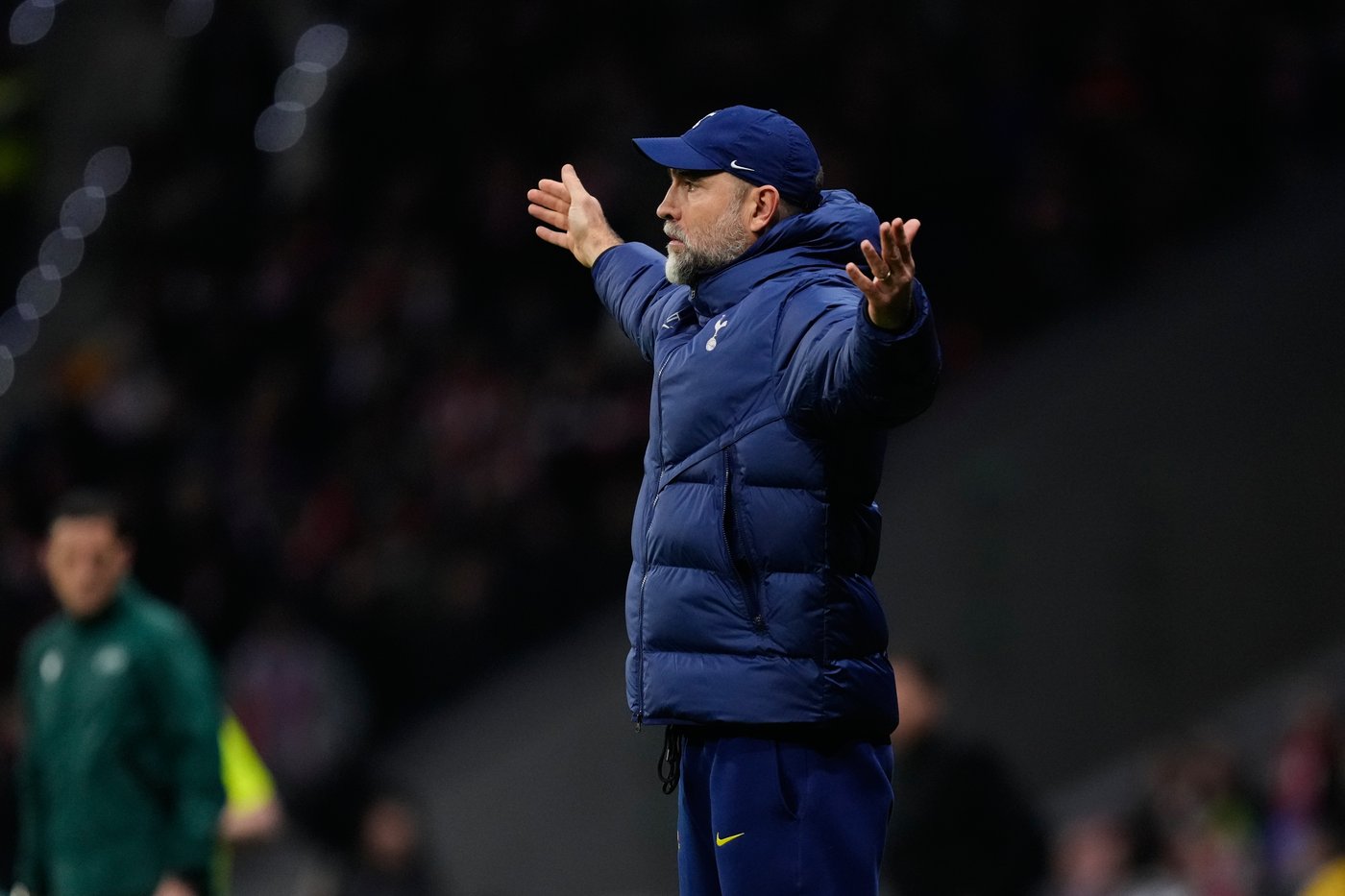 Tudor says 'everything is going wrong' at Tottenham after record 6th straight loss | iNFOnews.ca