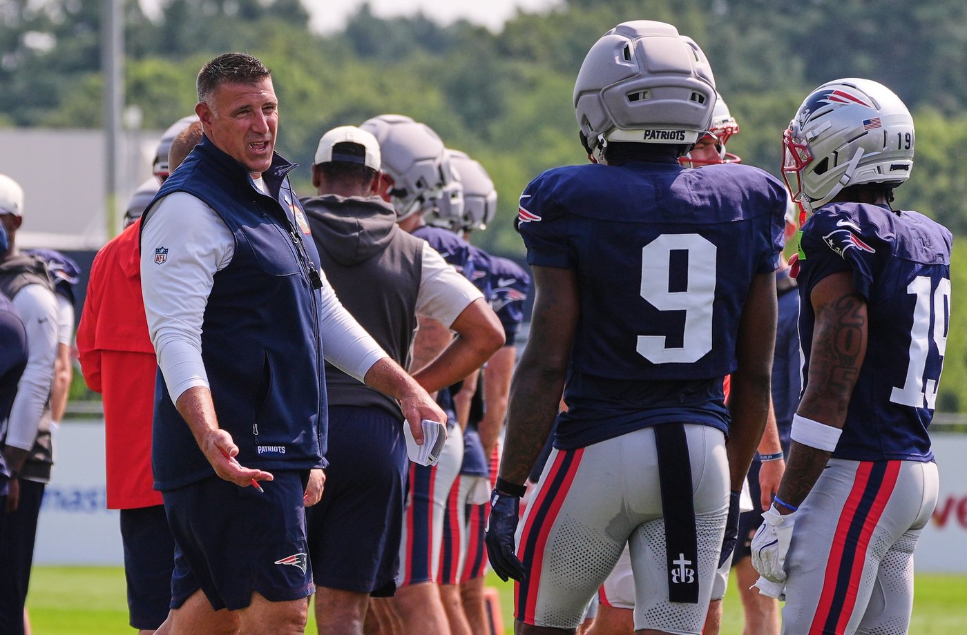 Texans acquire WR Kayshon Boutte from Patriots to fill void after Jayden Higgins' injury | iNFOnews.ca