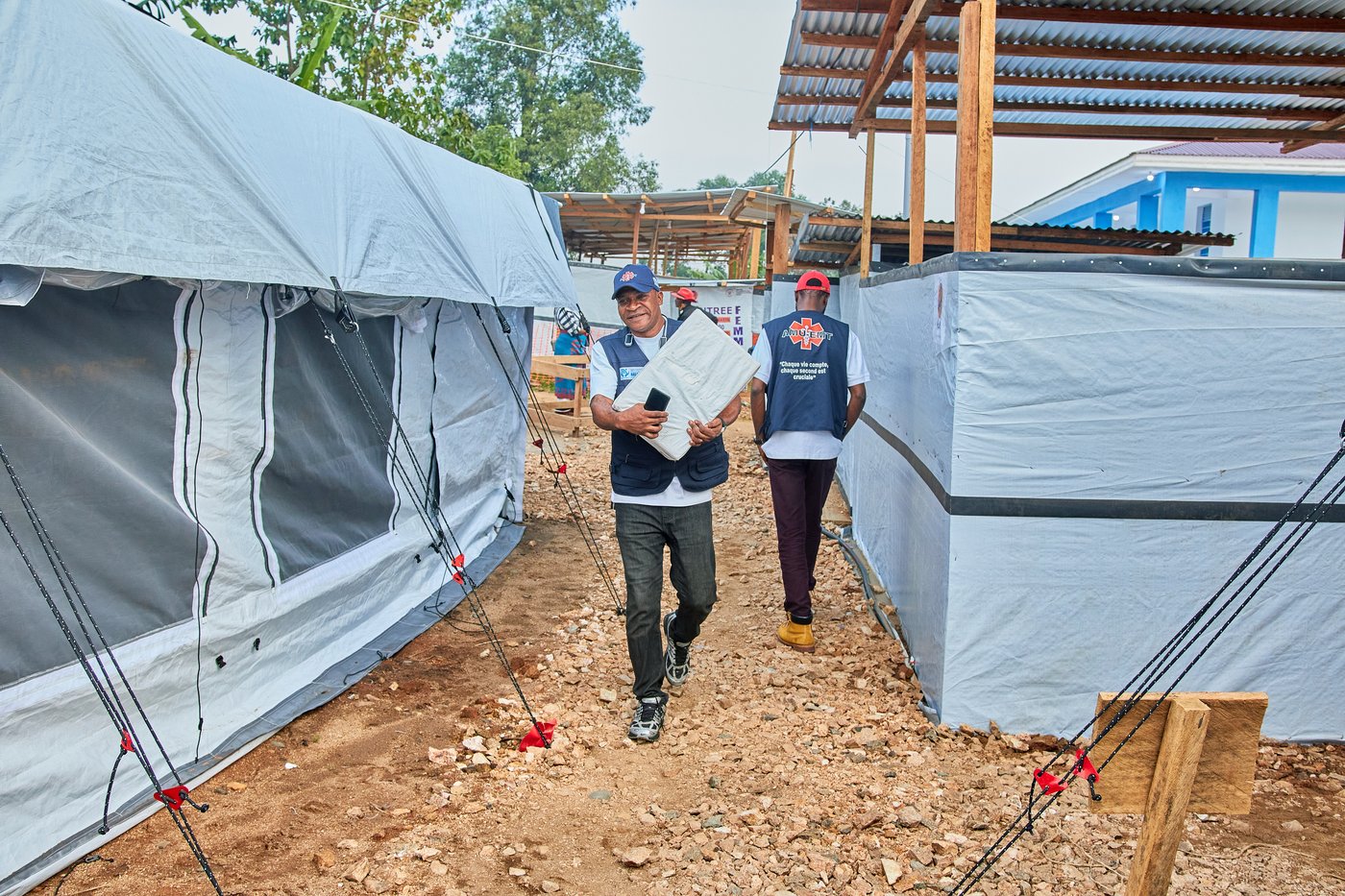 More health workers go on strike as confirmed Ebola cases in Congo top 2,000, including 754 deaths | iNFOnews.ca