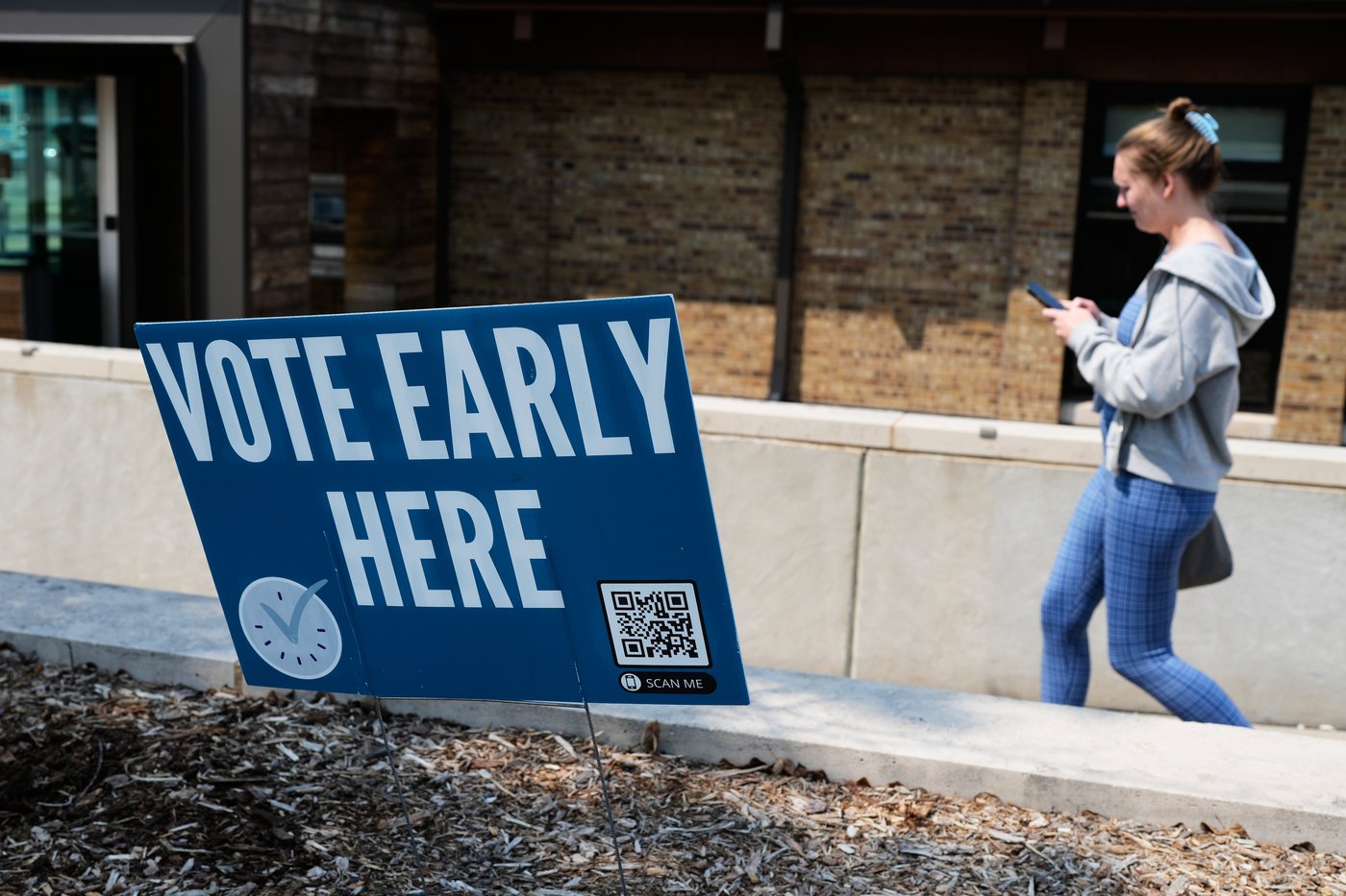 Wisconsin judge says voters who have returned absentee ballot for state primary cannot get a new one | iNFOnews.ca