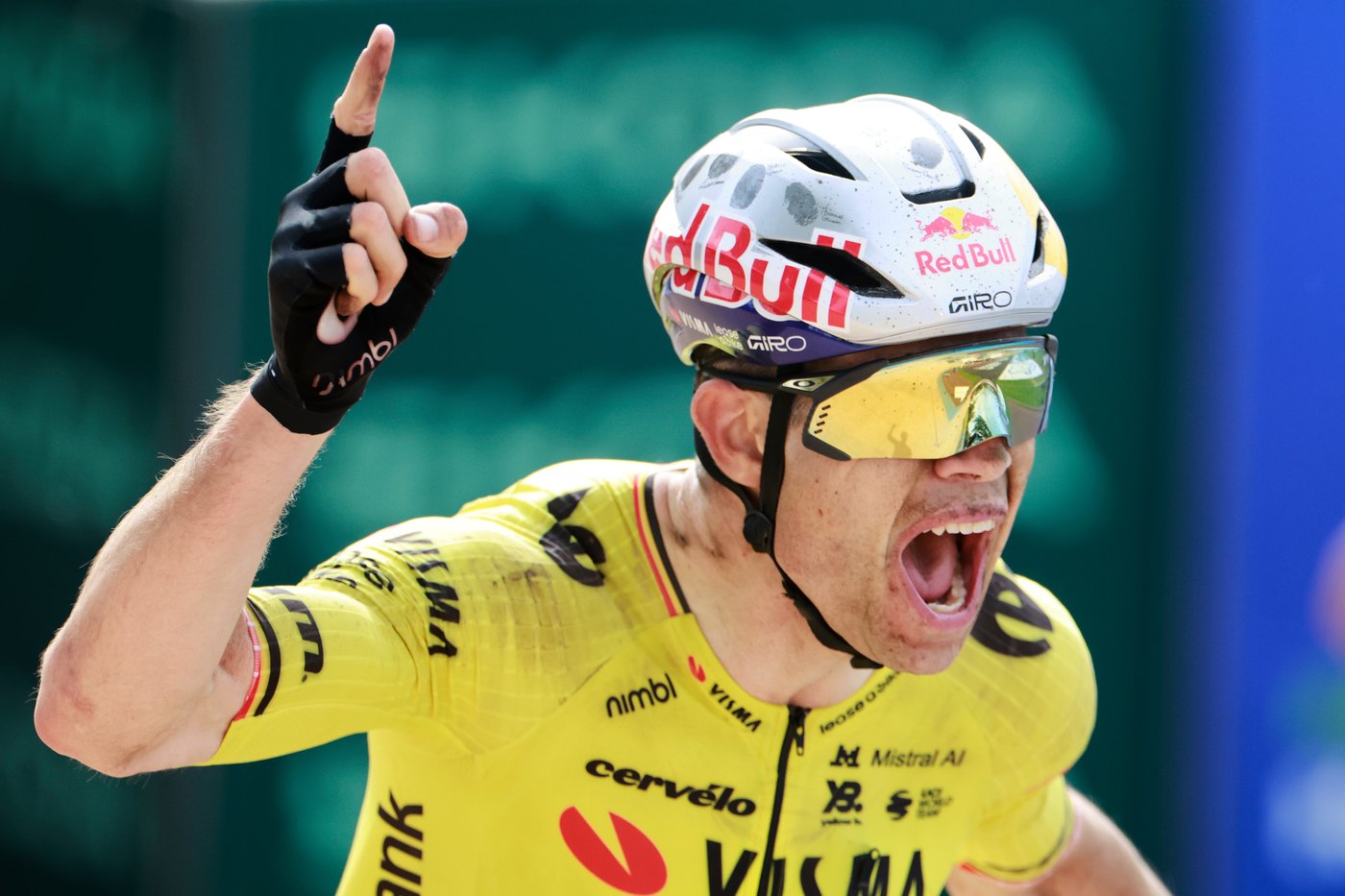 Van Aert beats Pogacar in dramatic finish to win Paris-Roubaix classic and Koch claims women's race | iNFOnews.ca