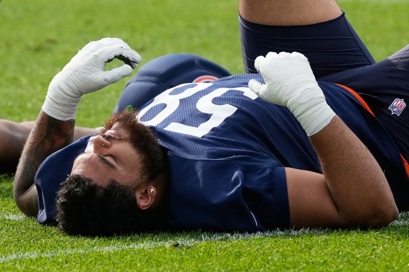 Chicago Bears tackle Darnell Wright dishes out credit after signing huge contract extension | iNFOnews.ca