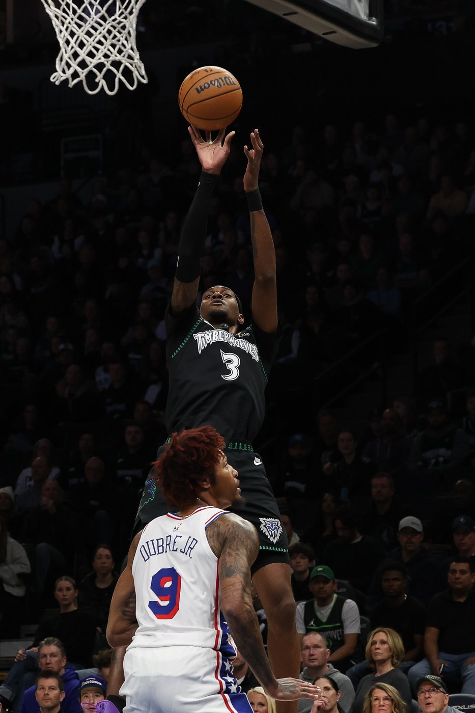 Tyrese Maxey scores 39 and 76ers hit 21 3-pointers in 135-108 win over Timberwolves | iNFOnews.ca