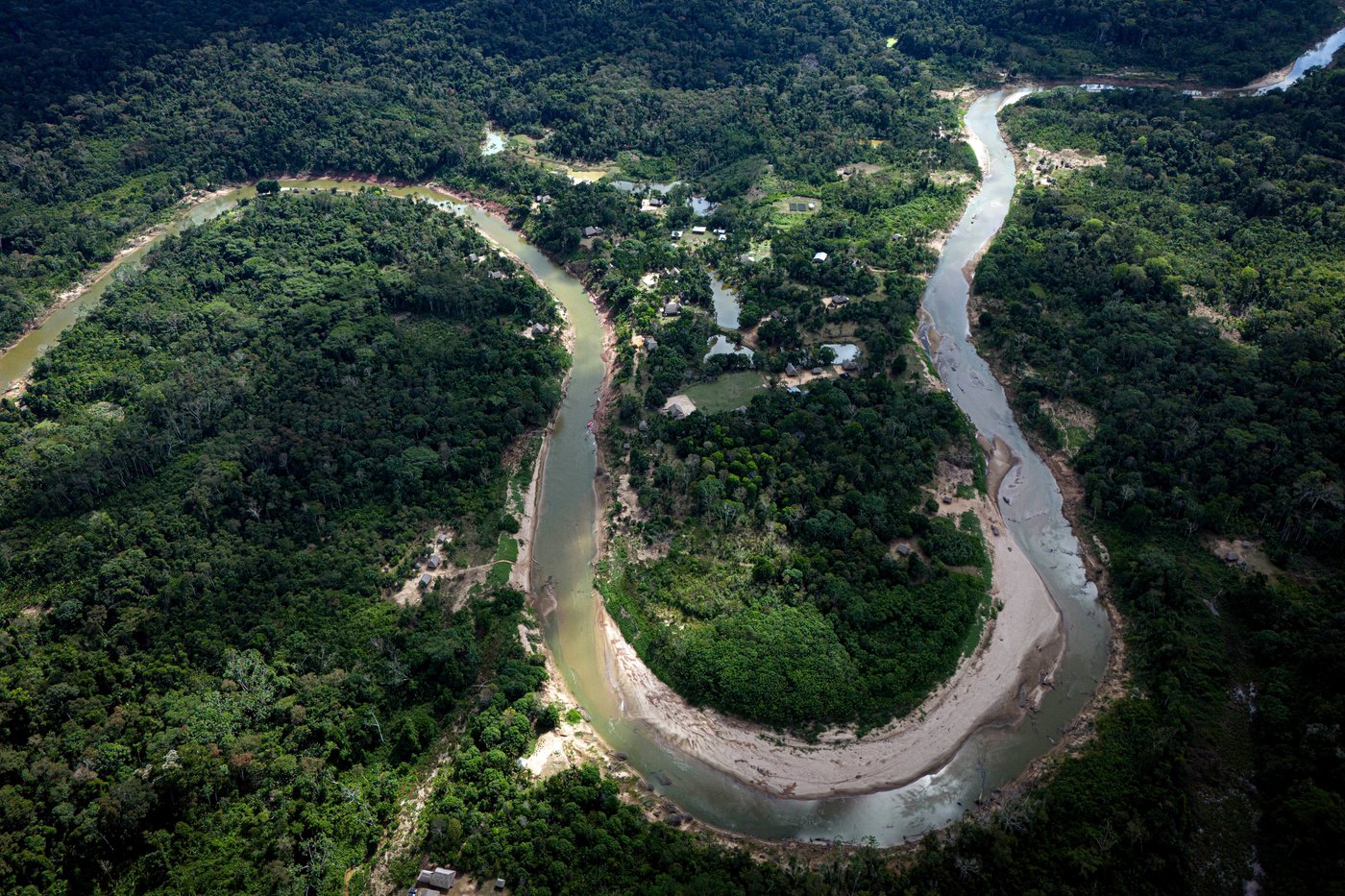A model Indigenous territory in Brazil's Amazon seeks protection from criminal gangs | iNFOnews.ca A model Indigenous territory in Brazil's Amazon seeks protection from criminal gangs | iNFOnews.ca