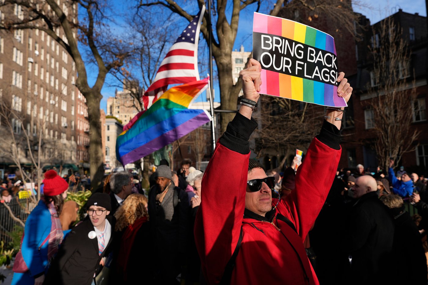 Trump administration agrees to return rainbow Pride flag to New York’s Stonewall monument | iNFOnews.ca Trump administration agrees to return rainbow Pride flag to New York’s Stonewall monument | iNFOnews.ca