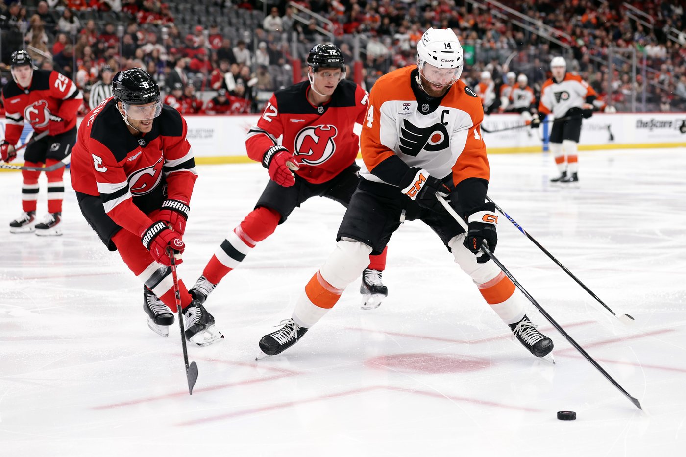 Zegras and Foerster each score twice as Flyers down Devils 5-1 | iNFOnews.ca Zegras and Foerster each score twice as Flyers down Devils 5-1 | iNFOnews.ca