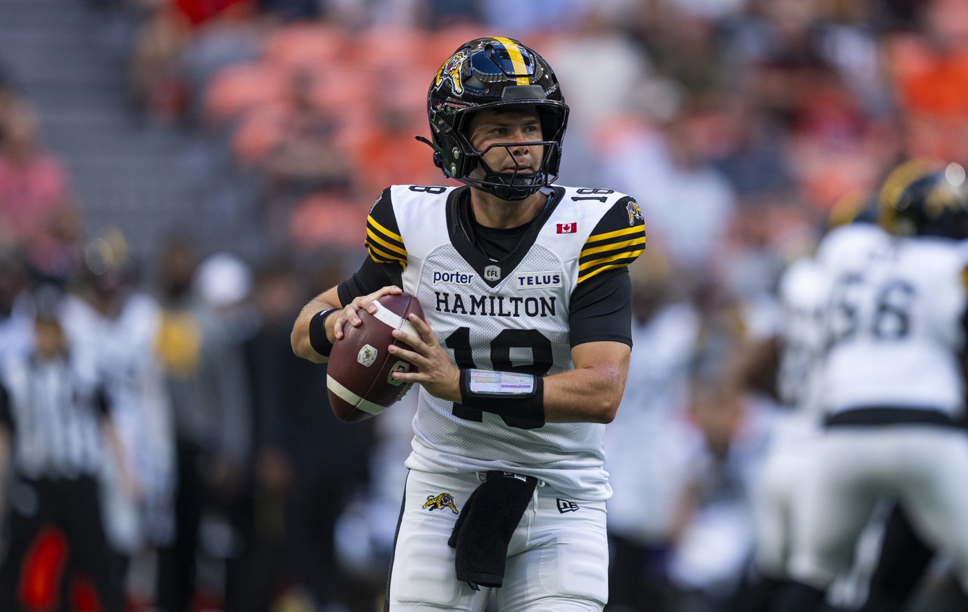 Ticats coach Milanovich not surprised by Roughriders QB Harris's success at 40 | iNFOnews.ca