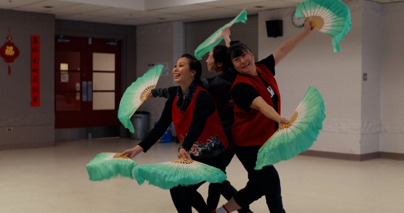 How three sisters honour mother's legacy at Vancouver's Lunar New Year parade | iNFOnews.ca