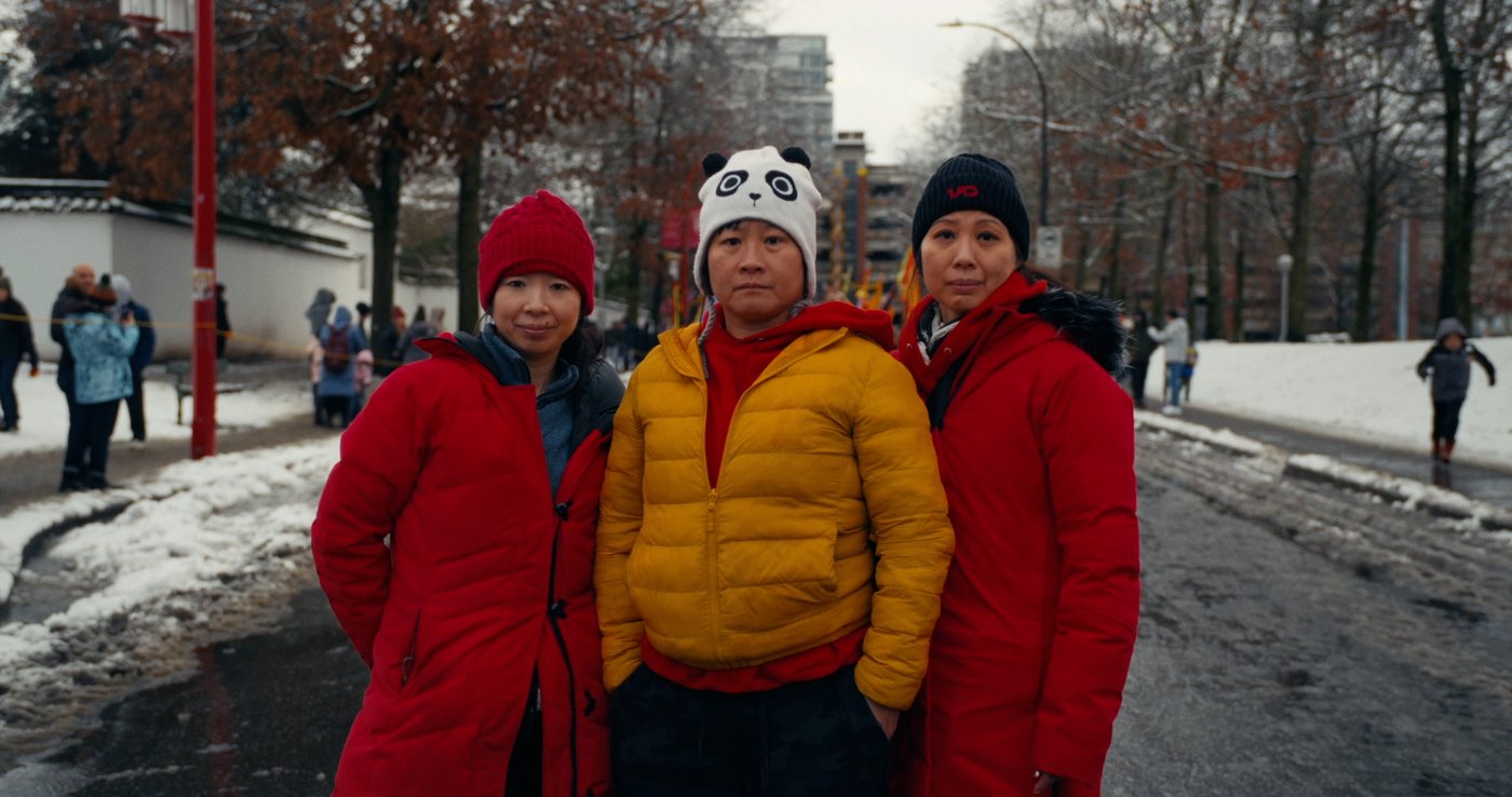 How three sisters honour mother's legacy at Vancouver's Lunar New Year parade | iNFOnews.ca