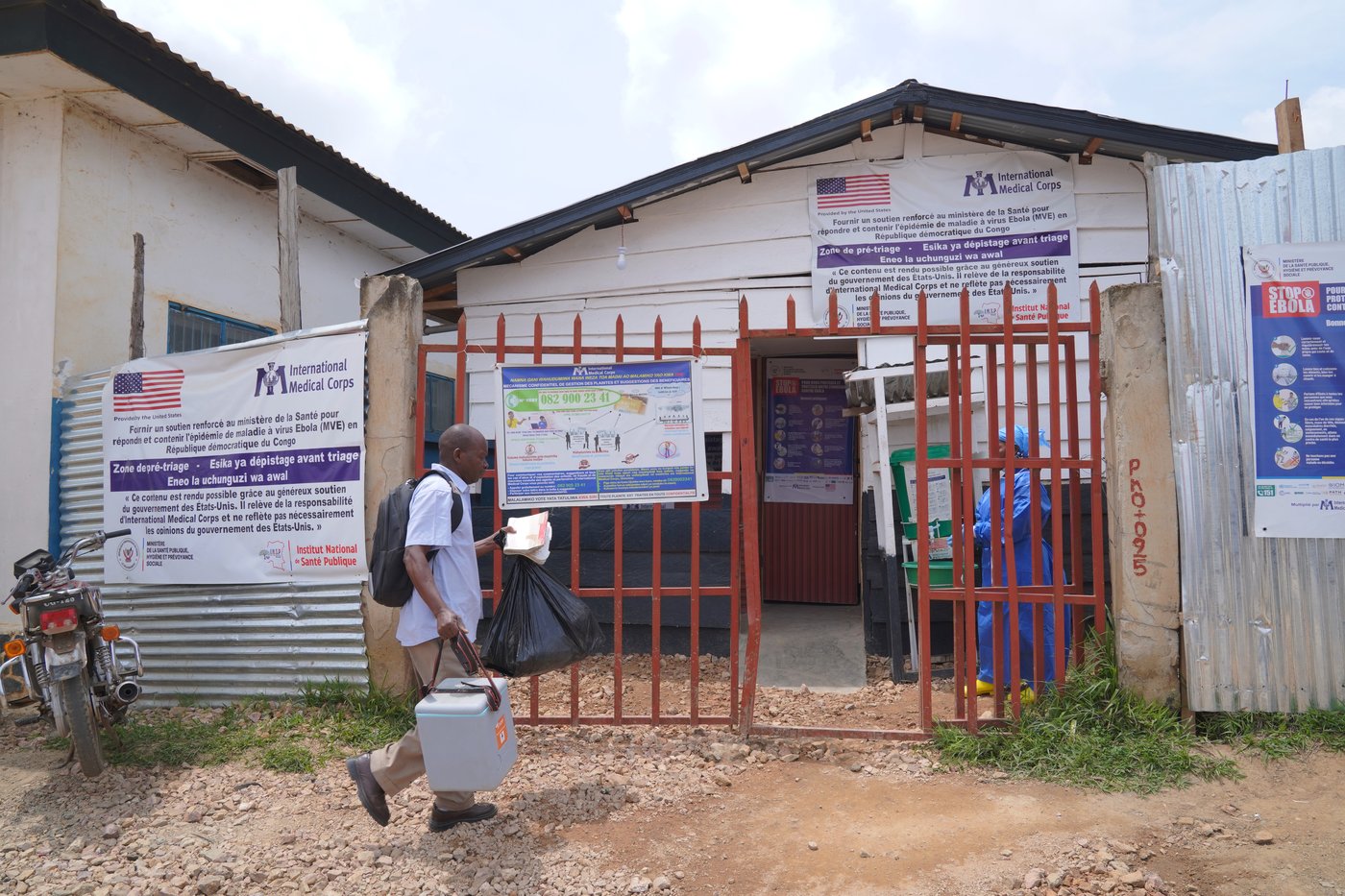 Congo says 2,000 people have died in history's fastest-growing Ebola outbreak | iNFOnews.ca Congo says 2,000 people have died in history's fastest-growing Ebola outbreak | iNFOnews.ca