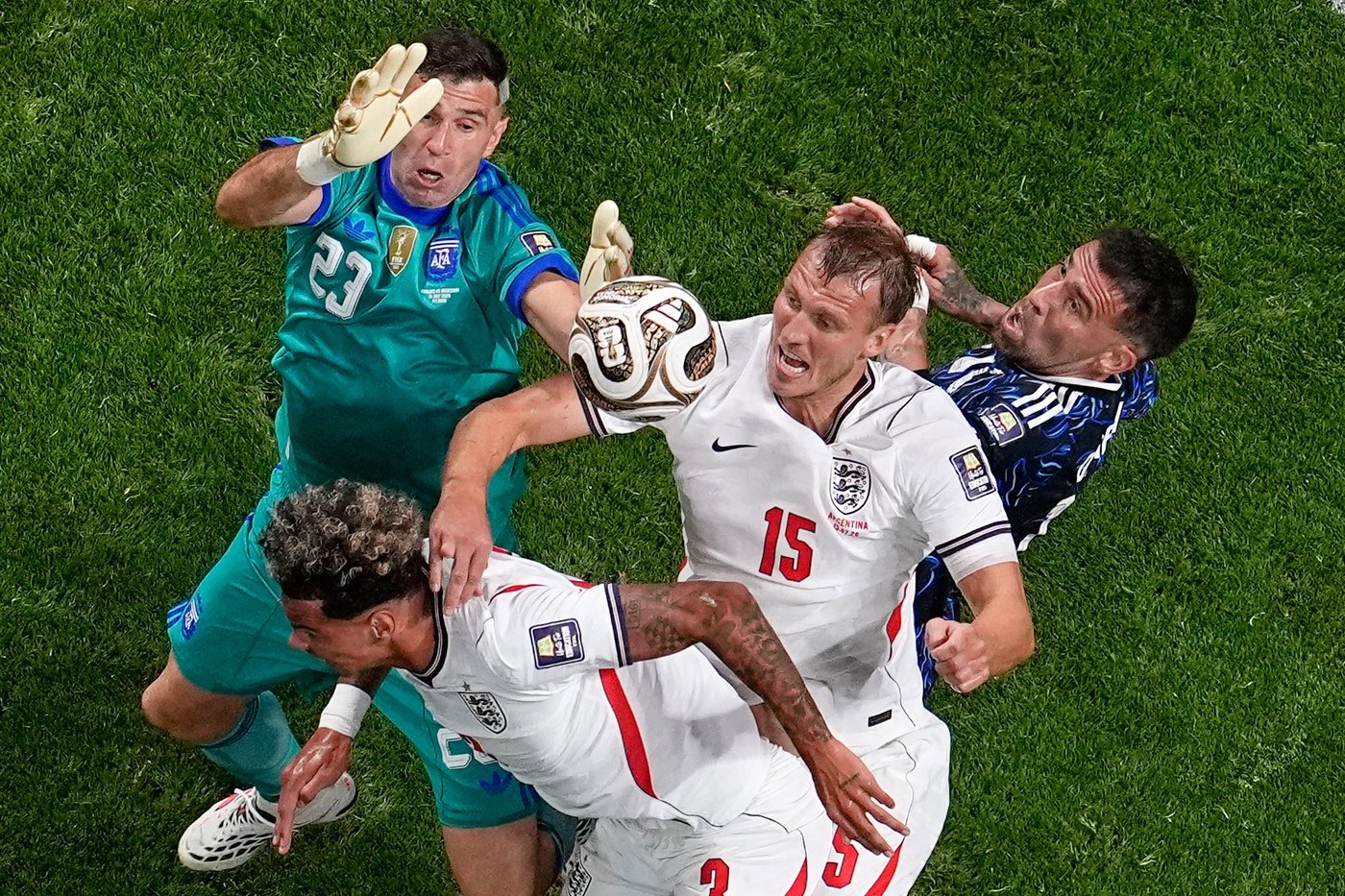 Messi and Argentina rally past England to reach the World Cup final, in photos | iNFOnews.ca